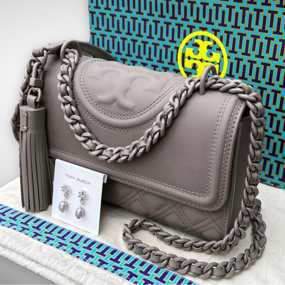 AUTH. Tory Burch Fleming Matte Small Shoulder Bag $498 - Picture 1 of 17